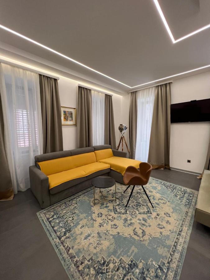Hyatt Apartment 리예카 외부 사진